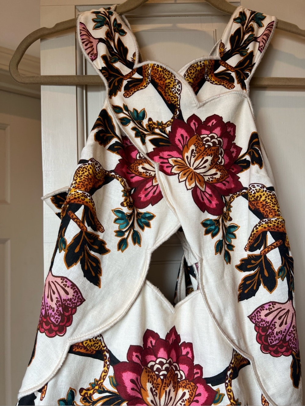 FARM Rio Leopard Flowers Print Cutout Detail Linen Blend Dress - Picture 4 of 9